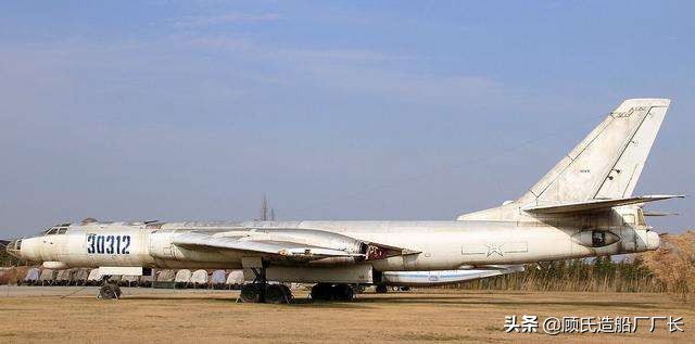 死地求生，记89号轰-6孙鄂军机组1983.11.2空中撞机后的成功自救