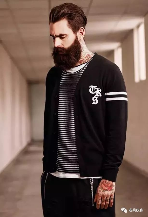 世界第一纹身模特,法国著名纹身模特