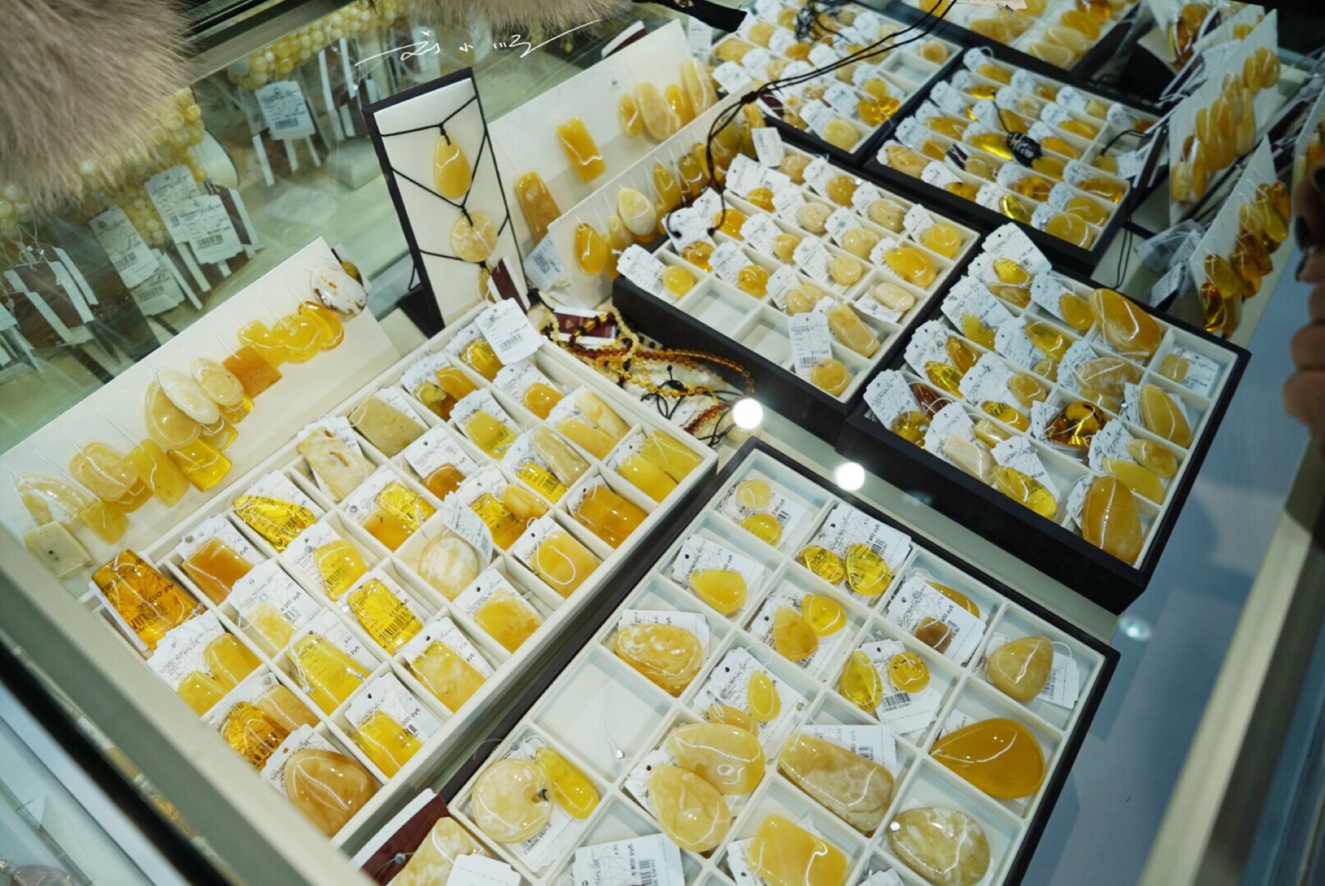 俄罗斯旅游购蜜蜡琥珀,去俄罗斯旅游买蜜蜡