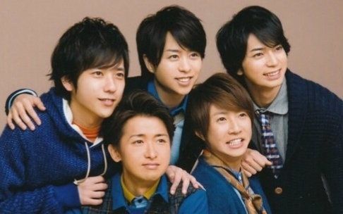 日本喜剧王志村健确诊新冠。天生多情,60岁时还和前AV*优女**传绯闻