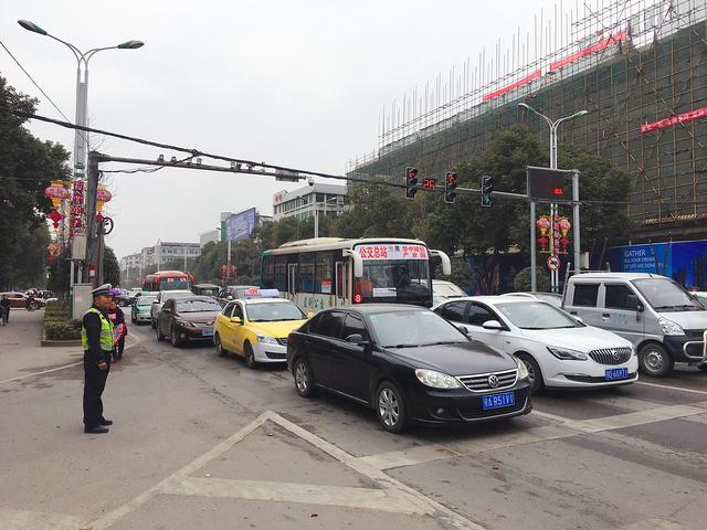 湖北省人口2023总人口数多少,湖北省的人口大县有哪些