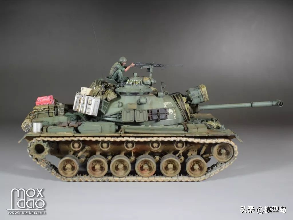 t34-85中型坦克模型,现代1:35主战坦克模型