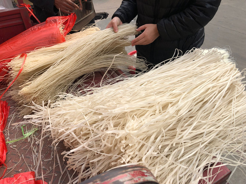 红薯粉条类似的产品,山药粉和普通粉条的区别