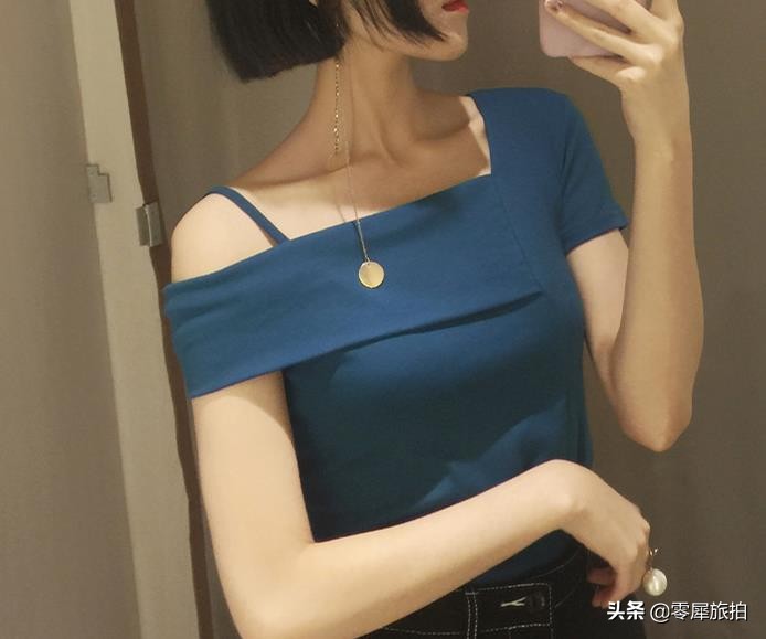 夏天穿上既好看又凉快的t恤衫,适合夏天穿的t恤风格