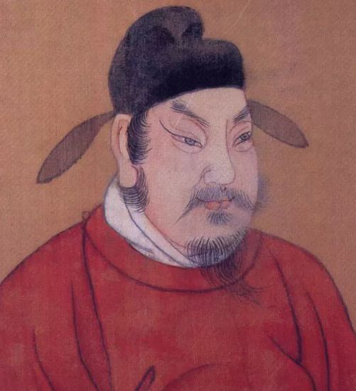 两度被废又两度复位的皇后,两度称帝两次被废的原因