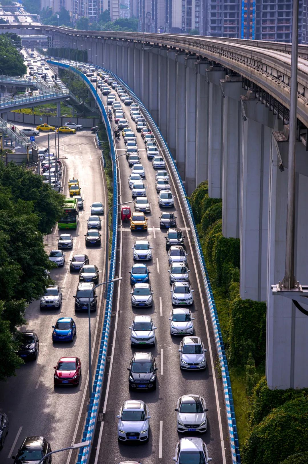 16-35f2.8镜头拍摄效果,28mmf2.8镜头适合拍什么