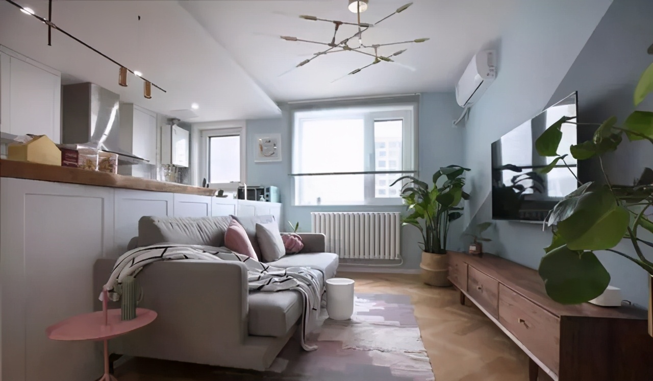 客厅厨房带吧台一体的房子效果图,小户型客厅与卧室吧台隔断