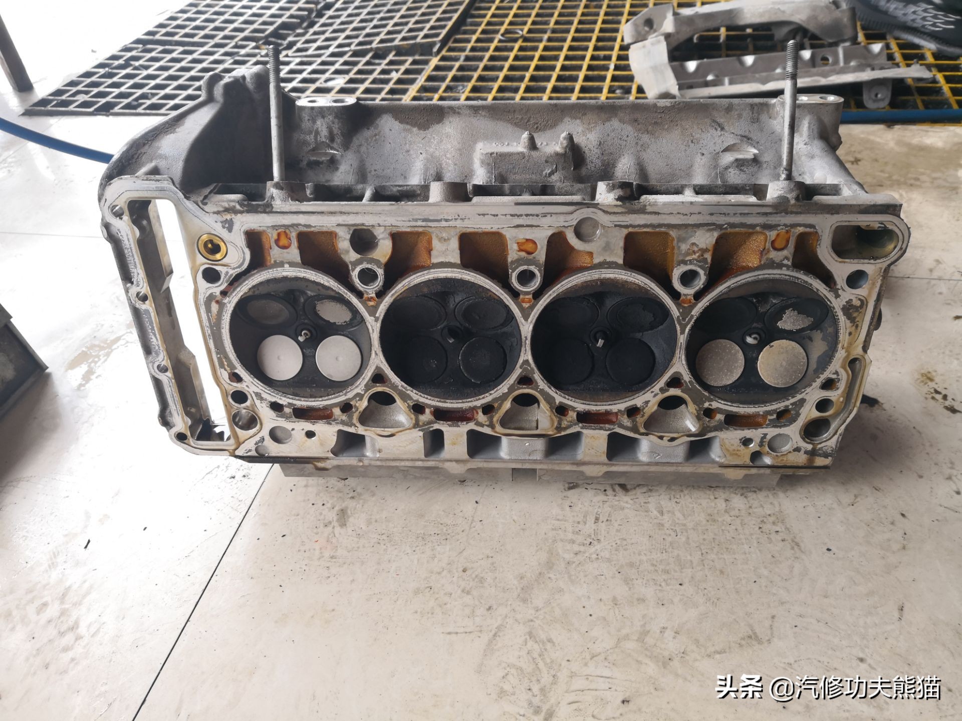 大众cc烧机油一般问题出现在哪里 (大众cc烧机油是什么表现)