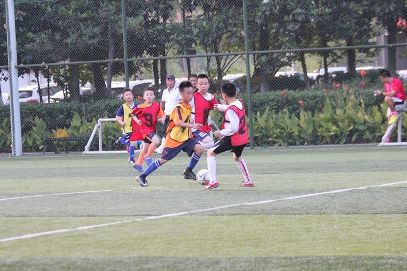 四川南充澳航小球员,南充奥航陈宇航