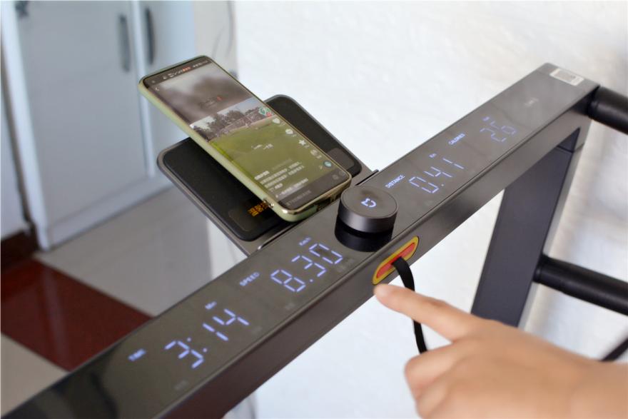 小米折叠跑步机walkingpad,小米生态链walkingpad跑步机r2