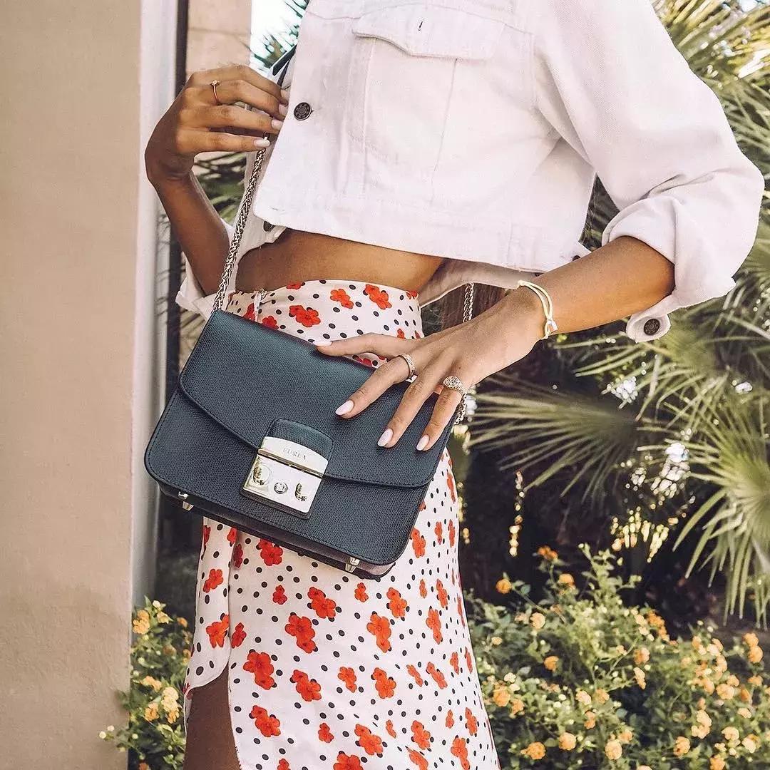 品牌女包包推荐网红款2022年新款,低调而不失优雅的包包品牌