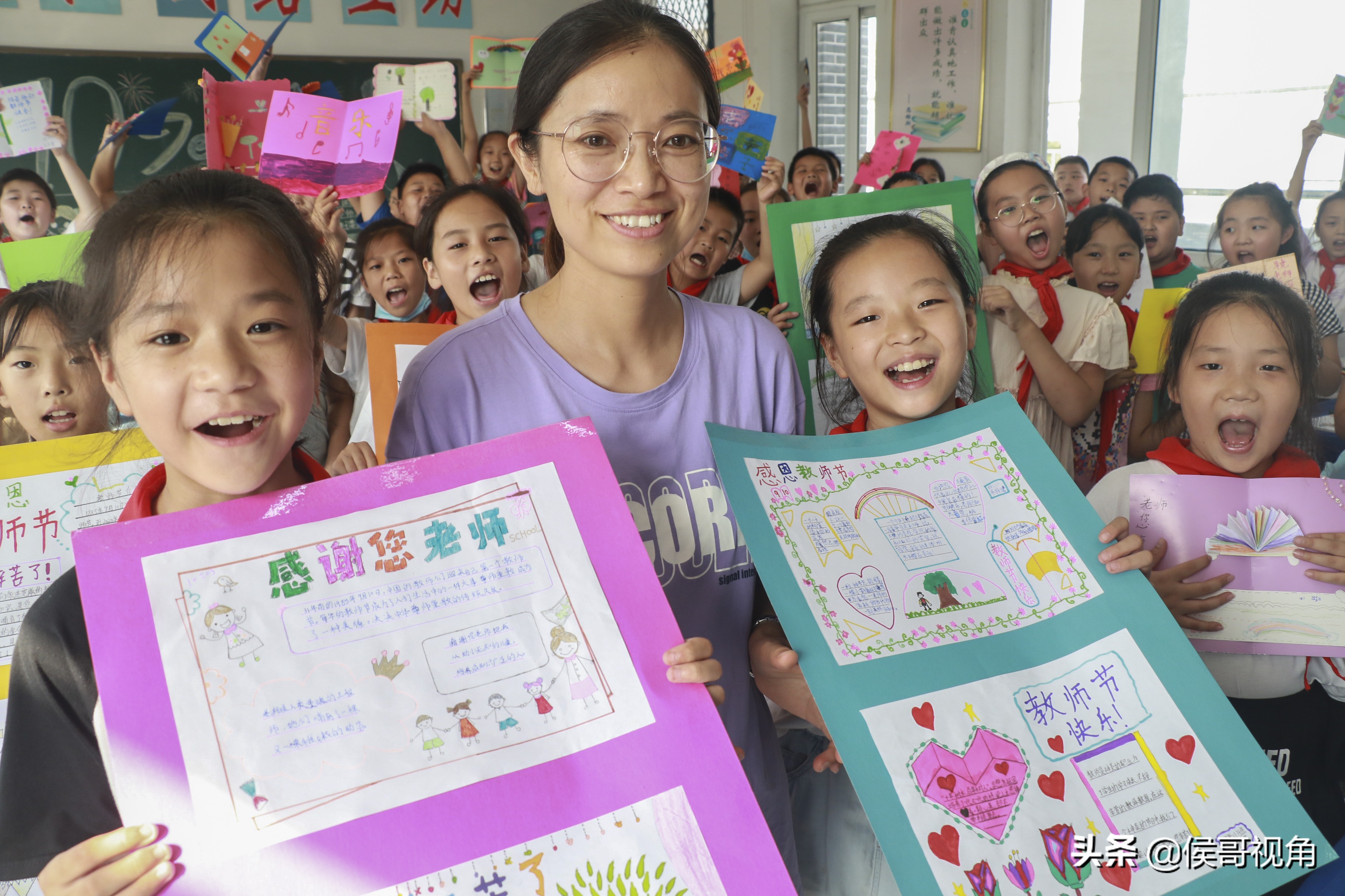 圣诞节送给老师的贺卡简单,自制贺卡送老师
