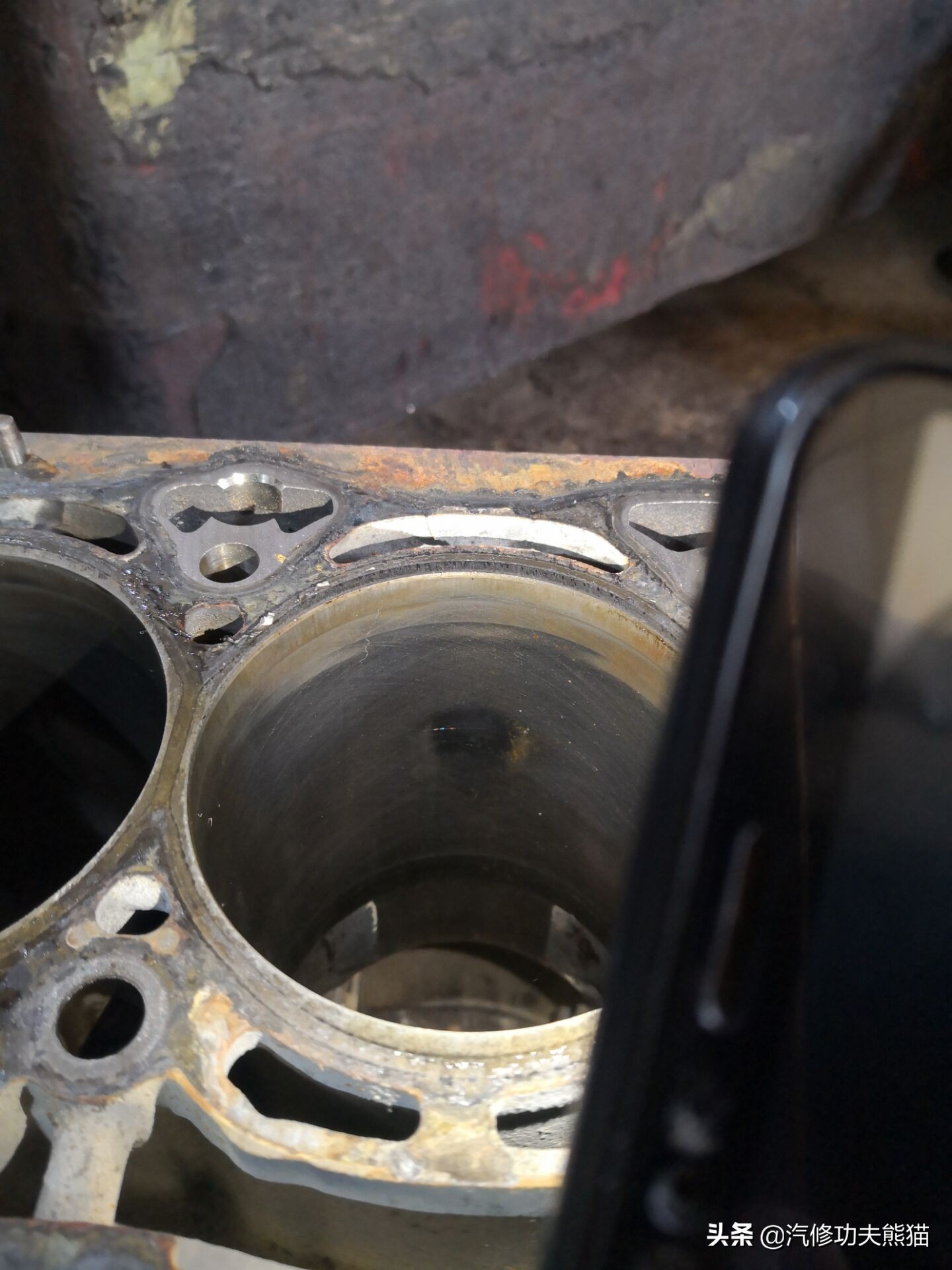 10年斯柯达明锐2.0的烧机油不,12年斯柯达明锐rs烧机油严重吗