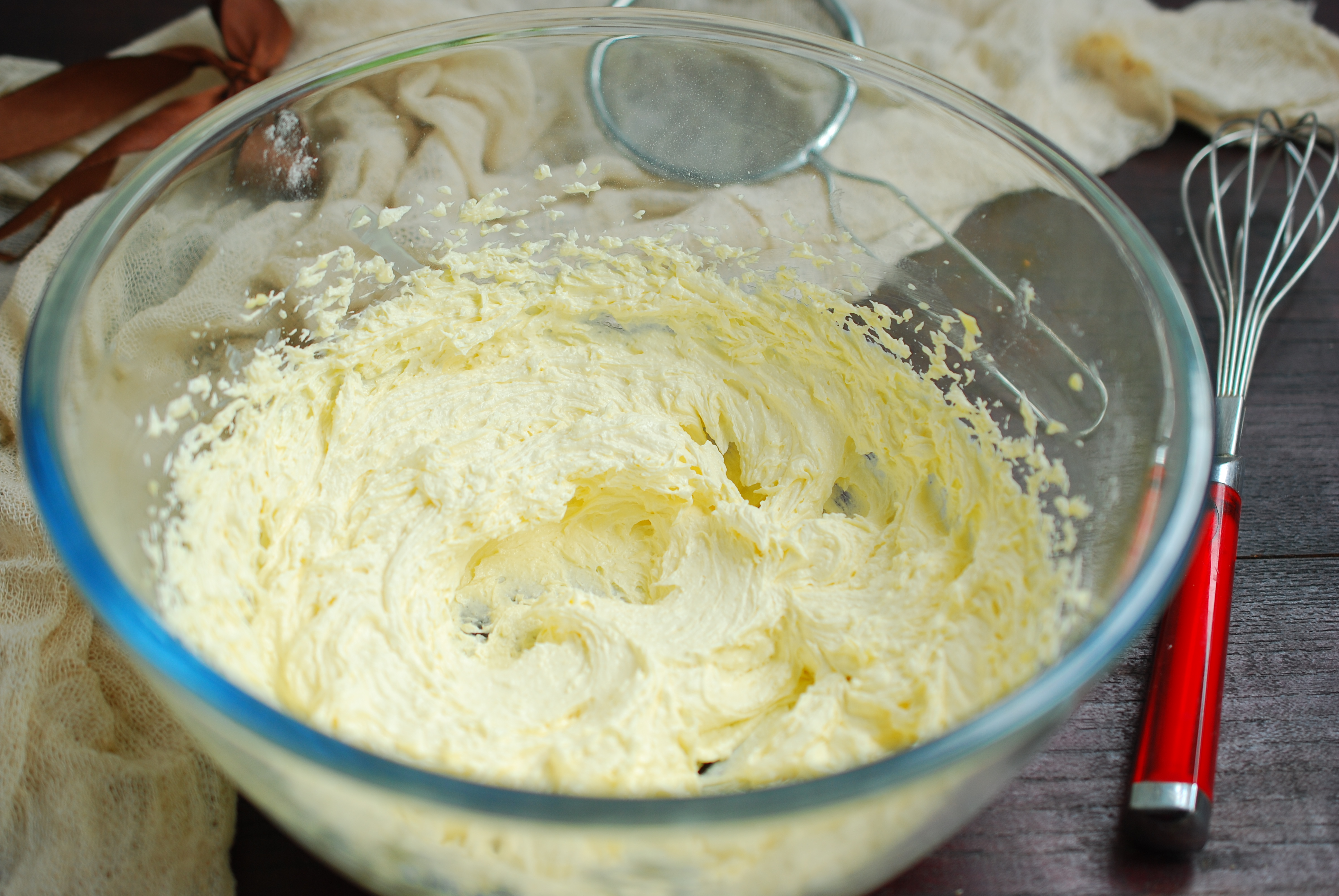 曲奇一入炉花纹就消失了？曲奇挤爆裱花袋？烘焙师来告诉你原因