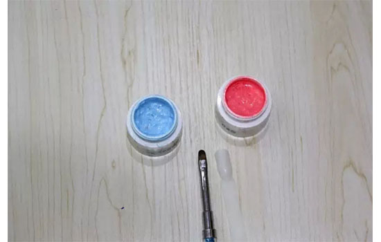 晕染美甲教程渐变色红,渐变色美甲怎么做的教程