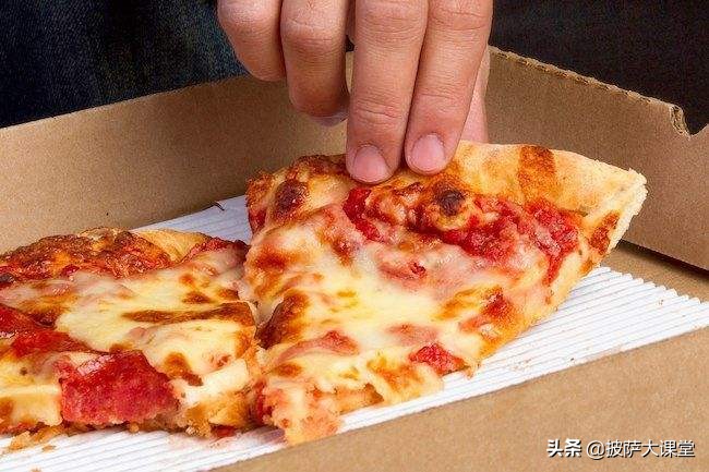 披萨40分钟,披萨60°c解冻多少分钟