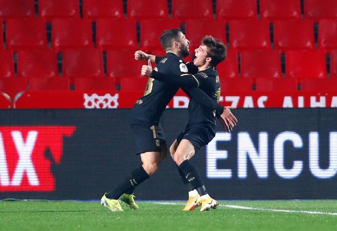 巴萨首秀巴黎,巴萨100秒集锦