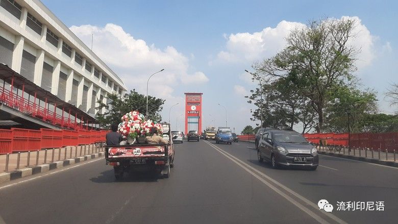 印尼领略异域风情,印尼水城