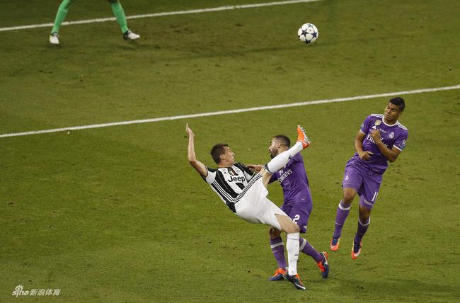 错与对是与非感悟,错与对是与非原唱完整