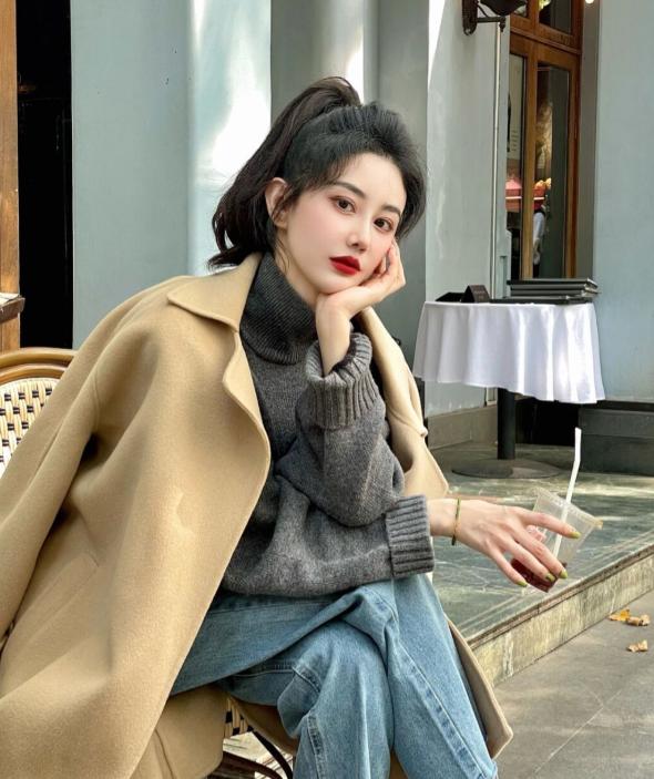 韩系大衣搭配衣服技巧,韩系大衣带领子的怎么穿搭