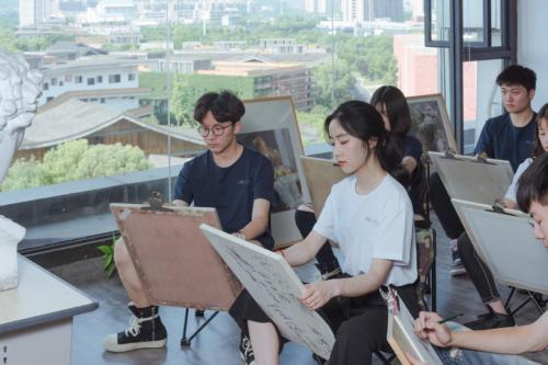 杭州老鹰画室周边,杭州老鹰画室具体地址在哪里