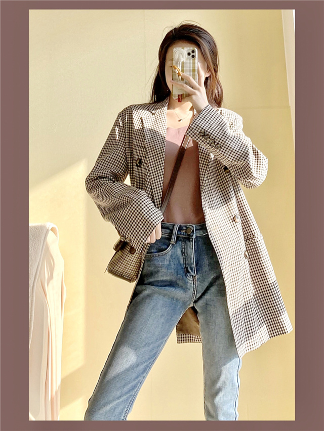 你适合穿什么样的内搭？根据你的身形来选择，时尚多姿还优雅