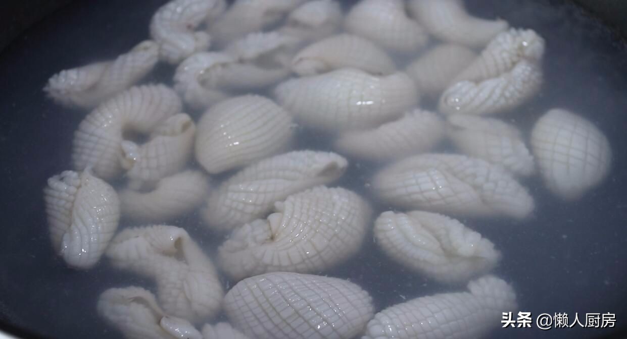 酱爆墨鱼仔做法酱料配方,酱爆墨鱼仔做法第一美食