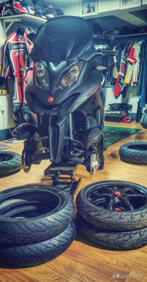 宏佳腾3d-350r用的什么发动机,宏佳腾350r倒三轮摩托车评测