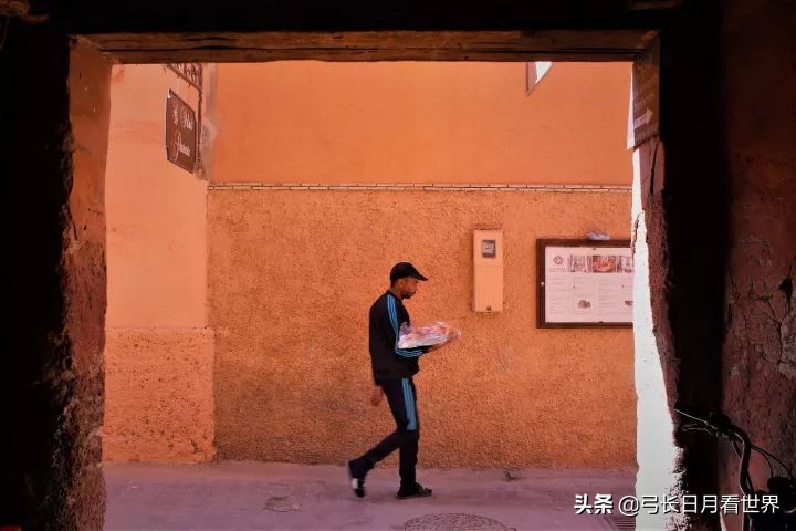 那又怎样，先干了这杯酒