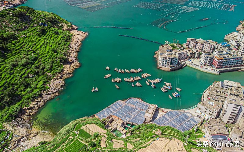 冬日里一片海蓝,颜值爆表的小渔村,不愧为网红打卡地