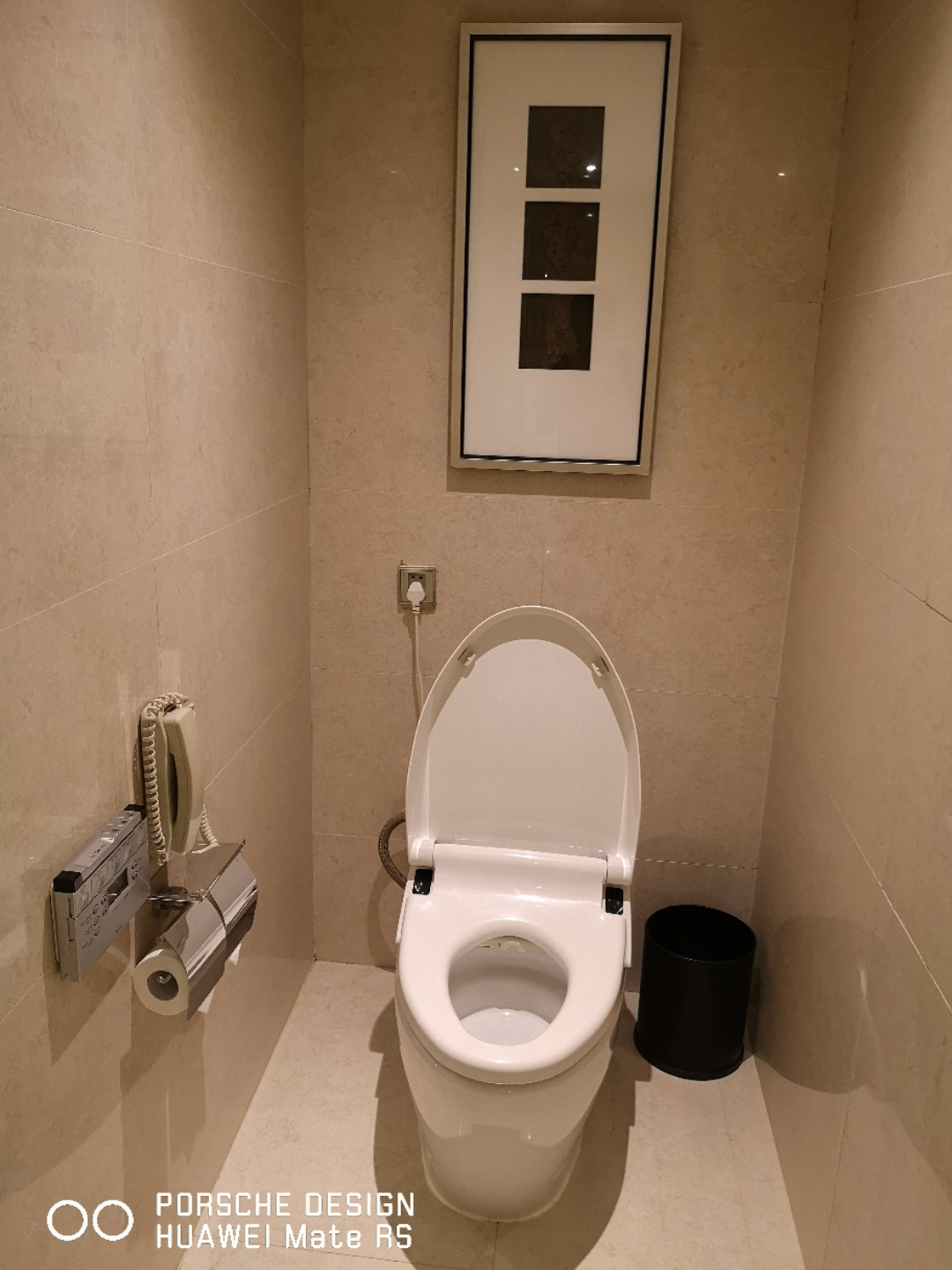 南京下关滨江希尔顿,南京世茂滨江希尔顿酒店电话号码