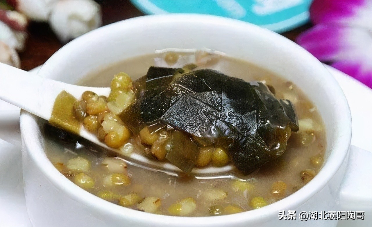 夏天喝什么汤补气血不上火,女人不上火补血补品