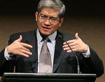 从良心经济学家到骗子专家,为什么郎咸平还能继续当经济学家