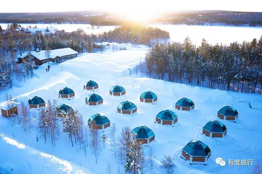 芬兰极光玻璃屋高清大图,芬兰玻璃屋极光横屏