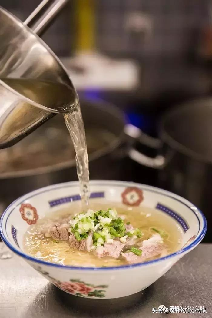 在上海东北人吃什么,上海人在广东吃美食