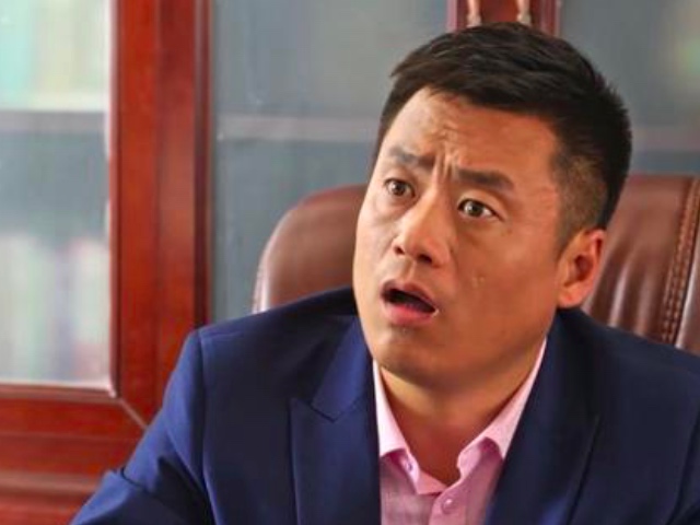 赵本山直播破千万,宋晓峰破亿庆典连线赵本山