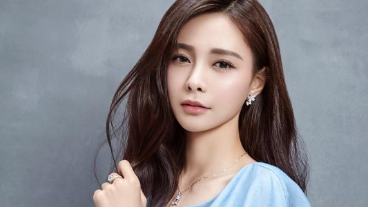 头发又秃又油怎么洗头,头发打结了怎么洗头发