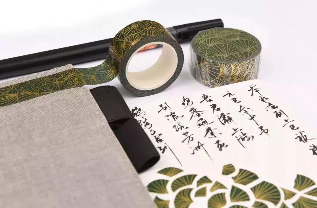 美术生哭完了继续画,气哭老师的美术生