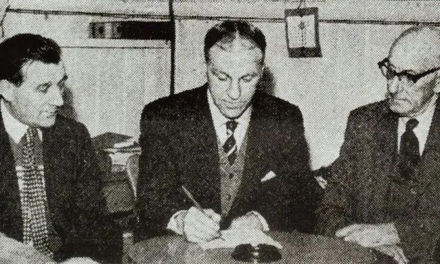 足球无关生死但高于生死什么意思,足球无关生死足球高于生死的意思