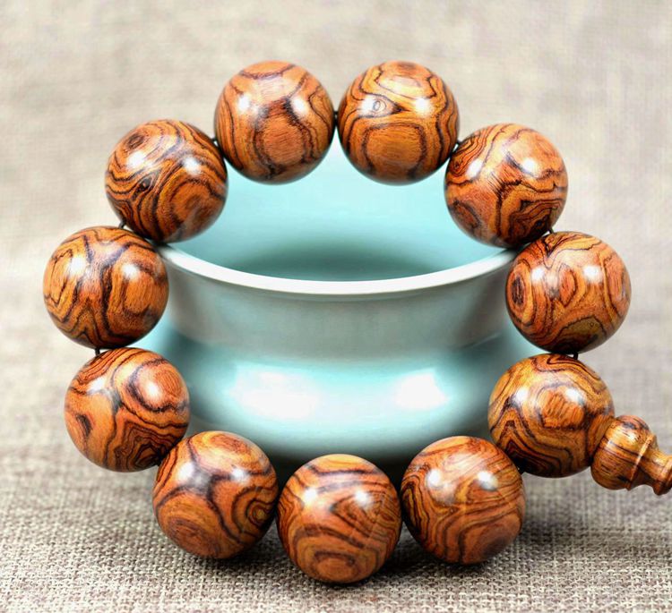 海黄与越南黄花梨的主要区别,越南黄花梨和海黄哪个好