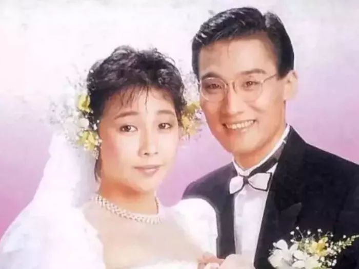 浜斿ず褰卞笣,浜斿ず褰卞笣骞磋交鐓х墖