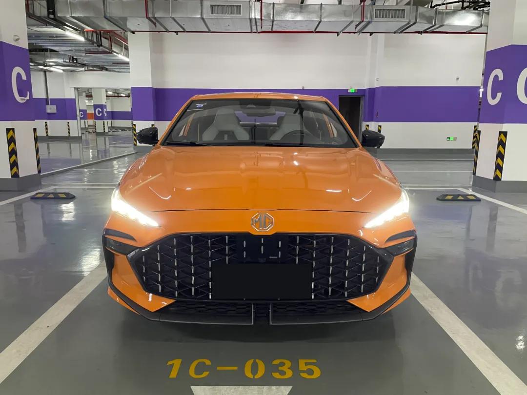 名爵6pro豪华沉浸式体验,名爵6pro能开200吗