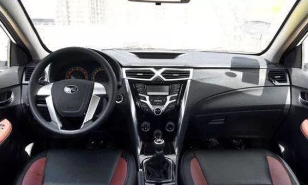 首付最低最有面子的车,年轻人首付5万买什么车月供2000