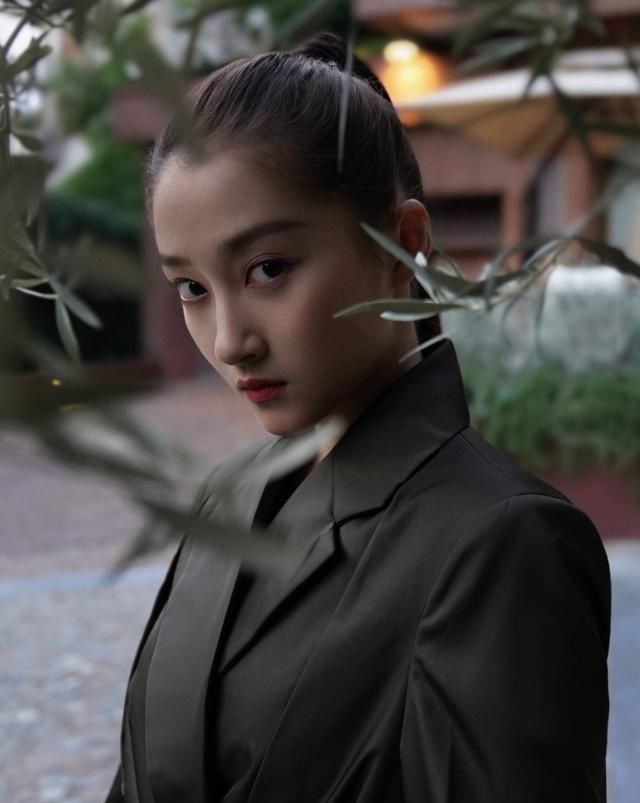 什么样的脸是美人胚子,真正的美人胚子脸上都有五个特征