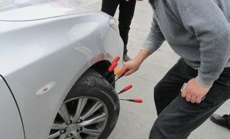 国外开车违规奇葩处罚,欧美奇葩违章处罚