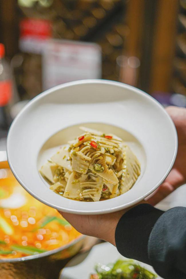 在贵州最正宗的酸汤鱼店,酸汤鱼老牌店