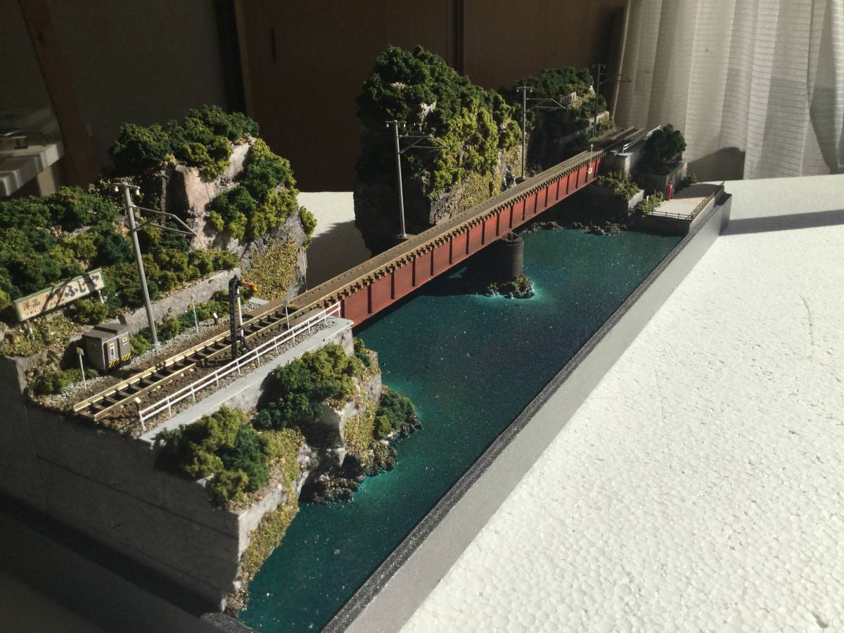 n系列火车模型开箱,n轨模型火车加快速度