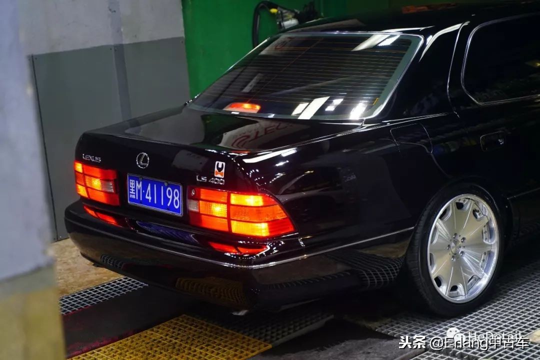 大咖登场，文铎老师的凌志LS400！