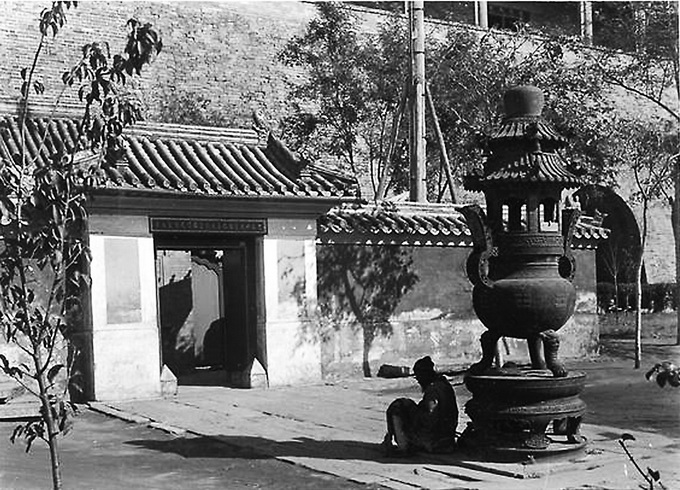 康熙是刘备的转世吗,康熙是刘备转世吗