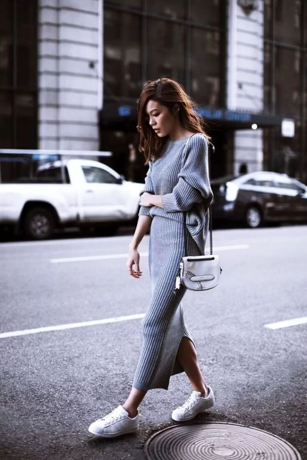 淑女气质百搭减龄薄款,简单时尚大方冬天减龄款